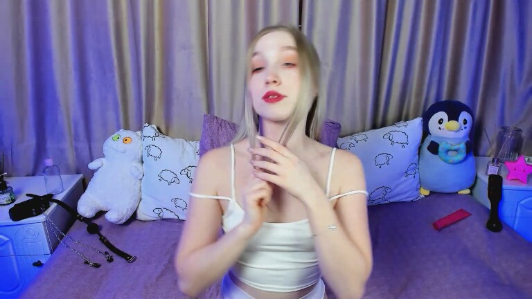 LilyStarlight's Streamate show and profile