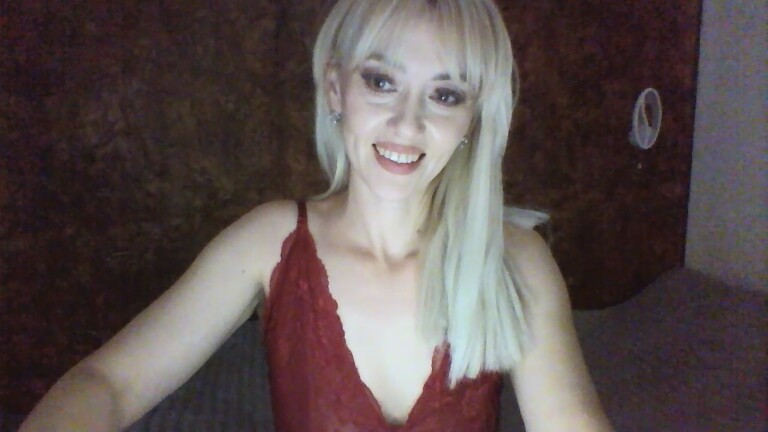 FreeButterflyyy's Streamate show and profile