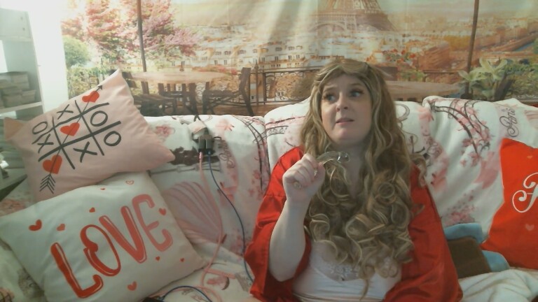 lovehollyann's Streamate show and profile