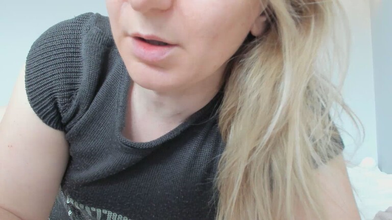 XxSweety_GirlxX's Streamate show and profile