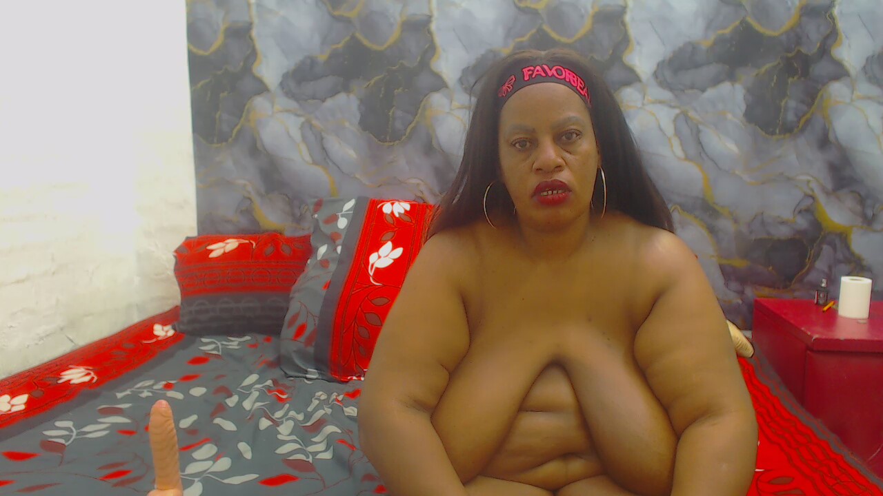 MatureTemptress00