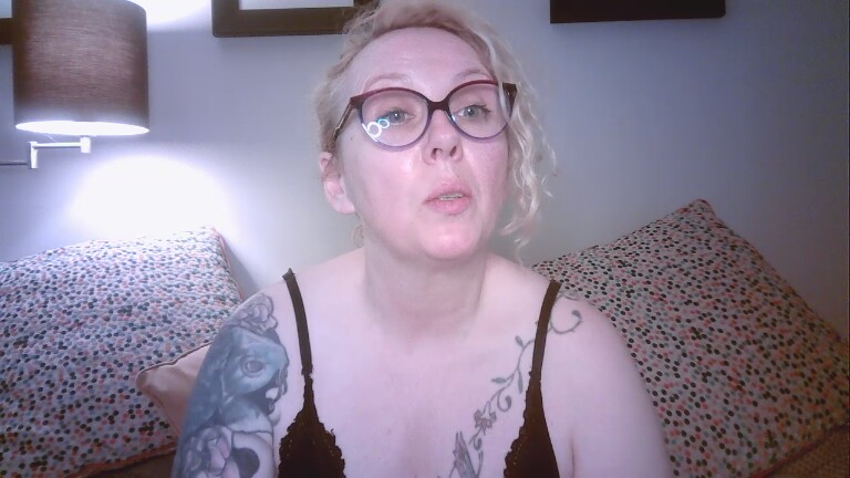 OrlaFox's Streamate show and profile