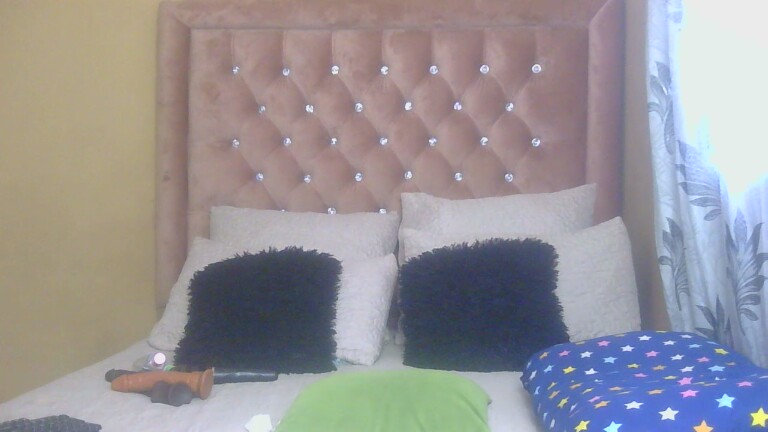 HotSlivia's Streamate show and profile