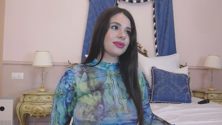 VIVIENNEh's Streamate show and profile