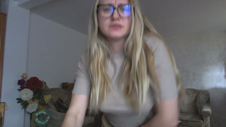 HAILEEYIx's Streamate show and profile