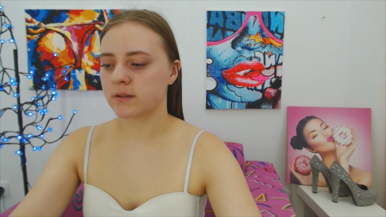 ArinaBelly's Streamate show and profile