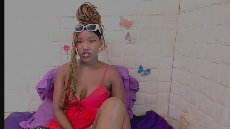 EroticSexyPrada69's Streamate show and profile